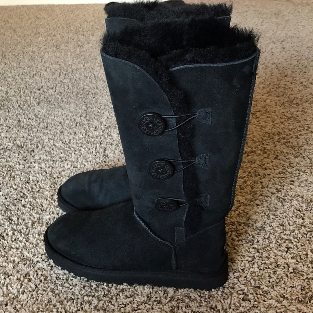 UGG Bailey Button Triplet II Boot Black